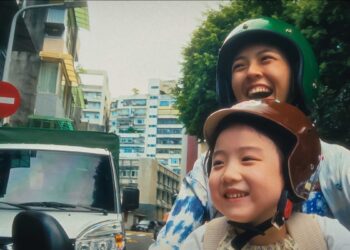 Netflix Streaming From: 28 November 2025 A dark psychological drama exploring identity, trauma, and unique artistic talent. Ideal for slow-burn thriller lovers.